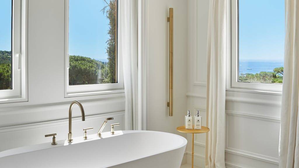 Prestige Suite