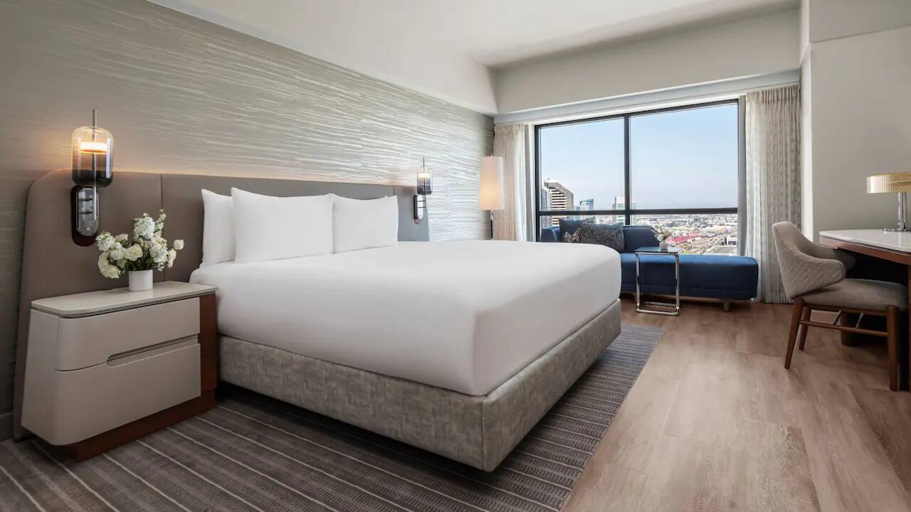 King Deluxe City View