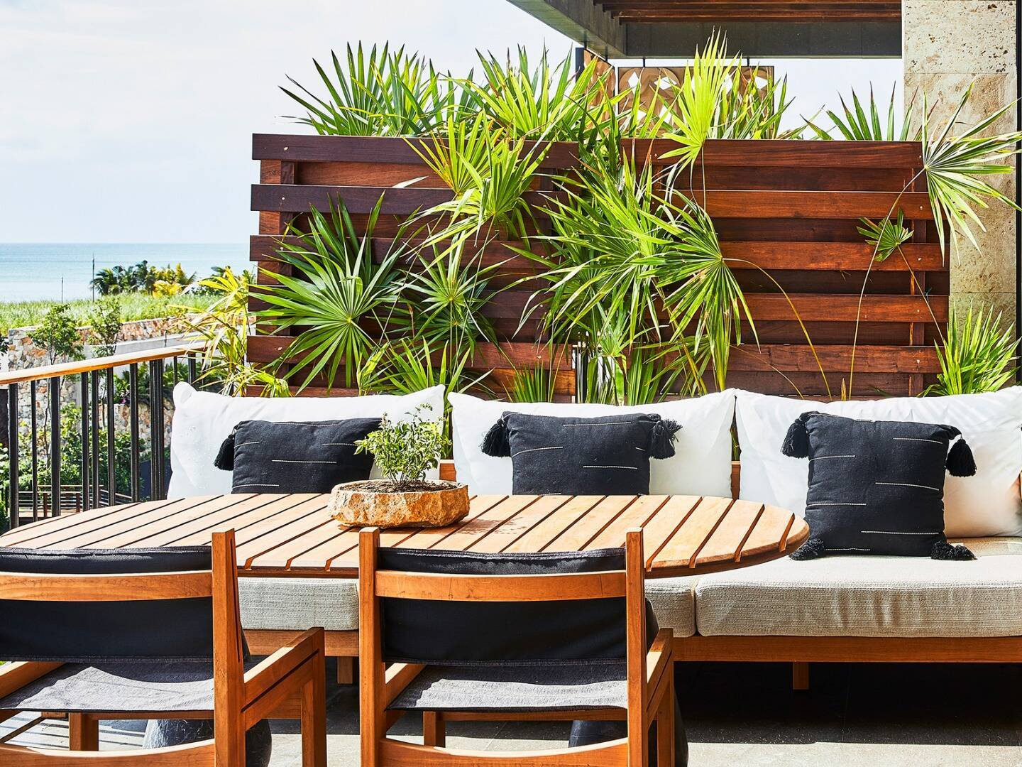 ONE BEDROOM OCEAN SUNSET SUITE WITH PLUNGE POOL
