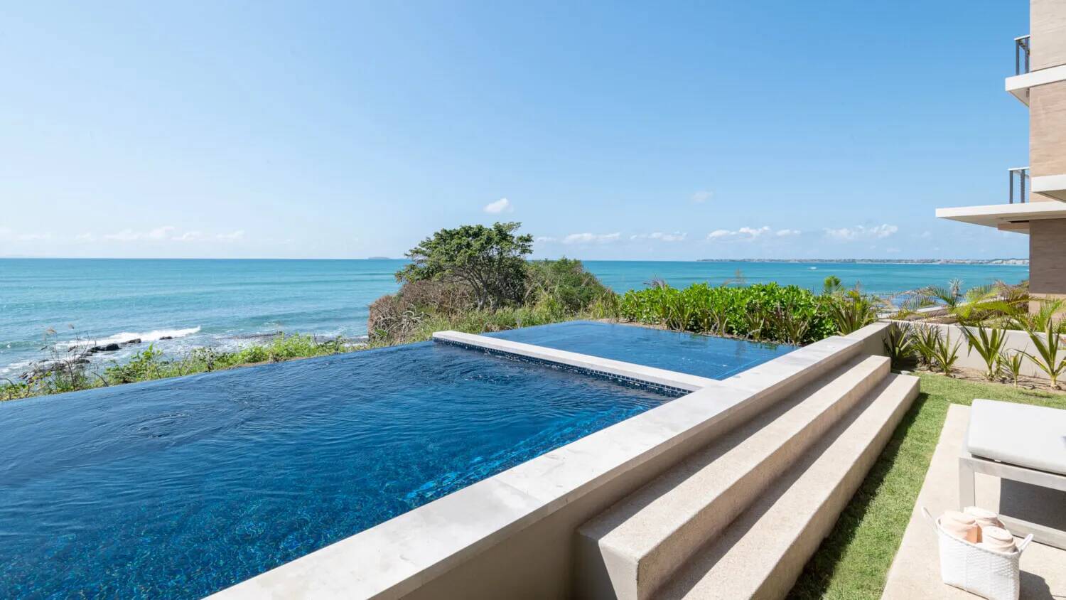 Four Bedroom Oceanfront Cliffside Residence with Pool & Beach Access