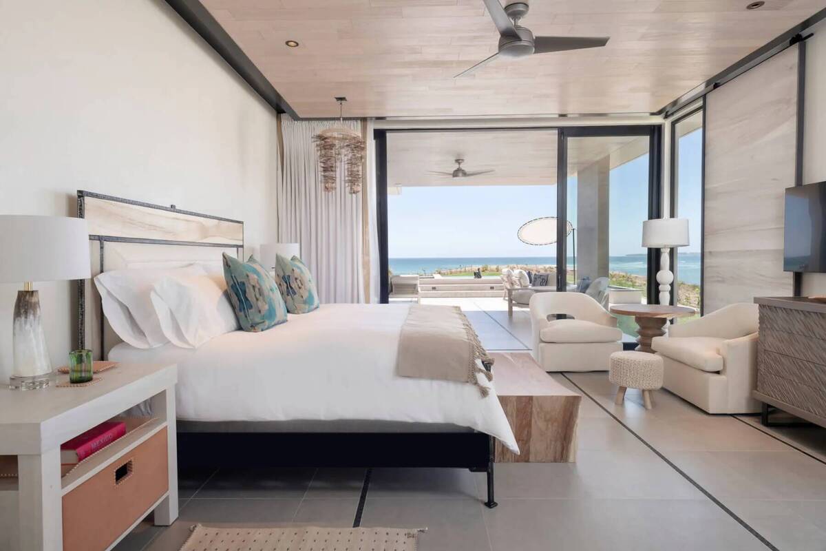 Two Bedroom Oceanfront Cliffside Residence with Pool