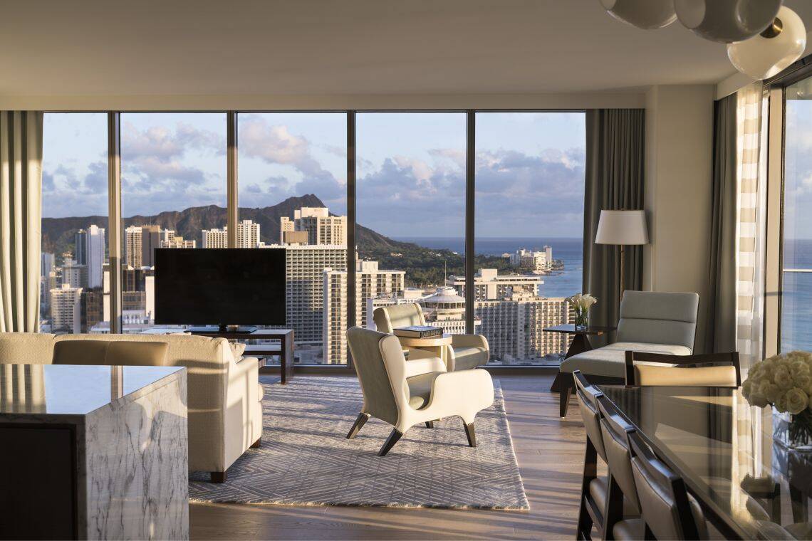The Sky  Three Bedroom Suite