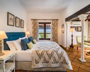 Master Suite Panoramic Terrace