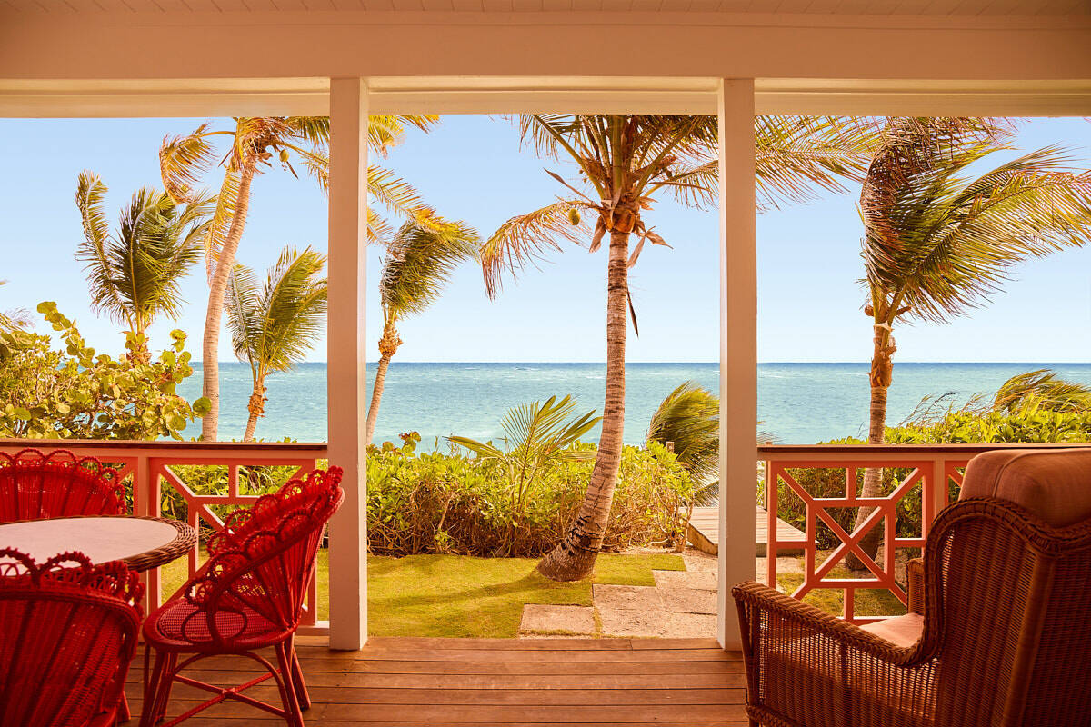 Sea Cottage - Beach Front