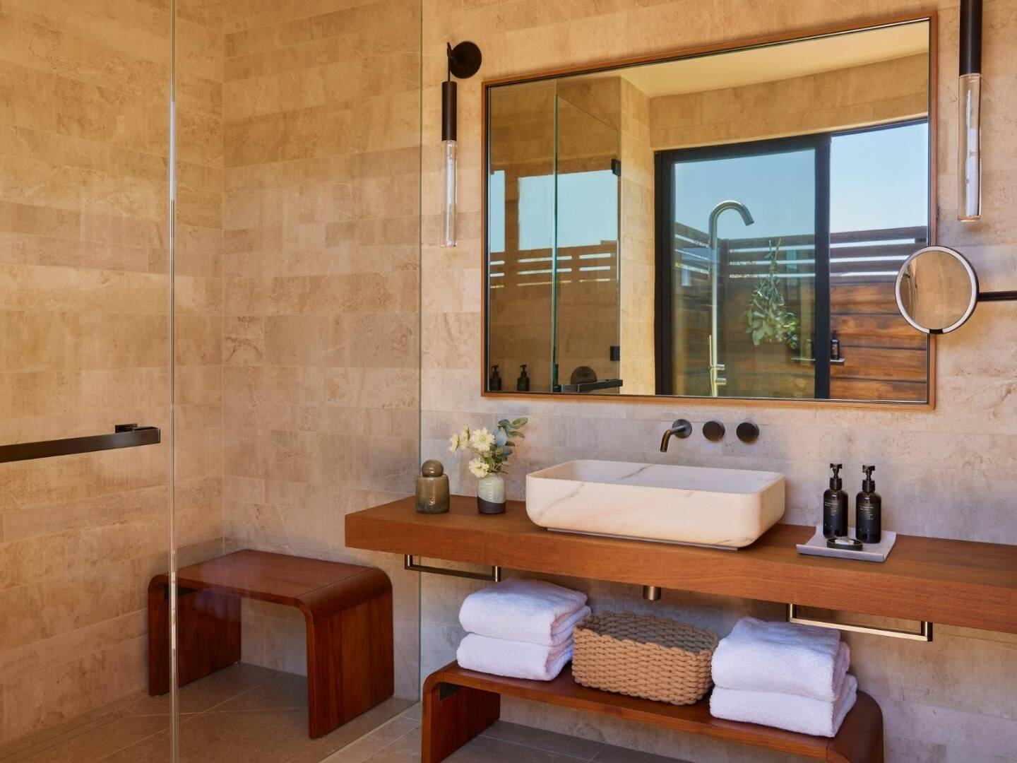  Rambler King Mobility/Hearing Accessible w/ 3x3 Shower