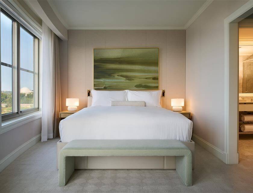 Marina View Suite With An Adjoining King Room