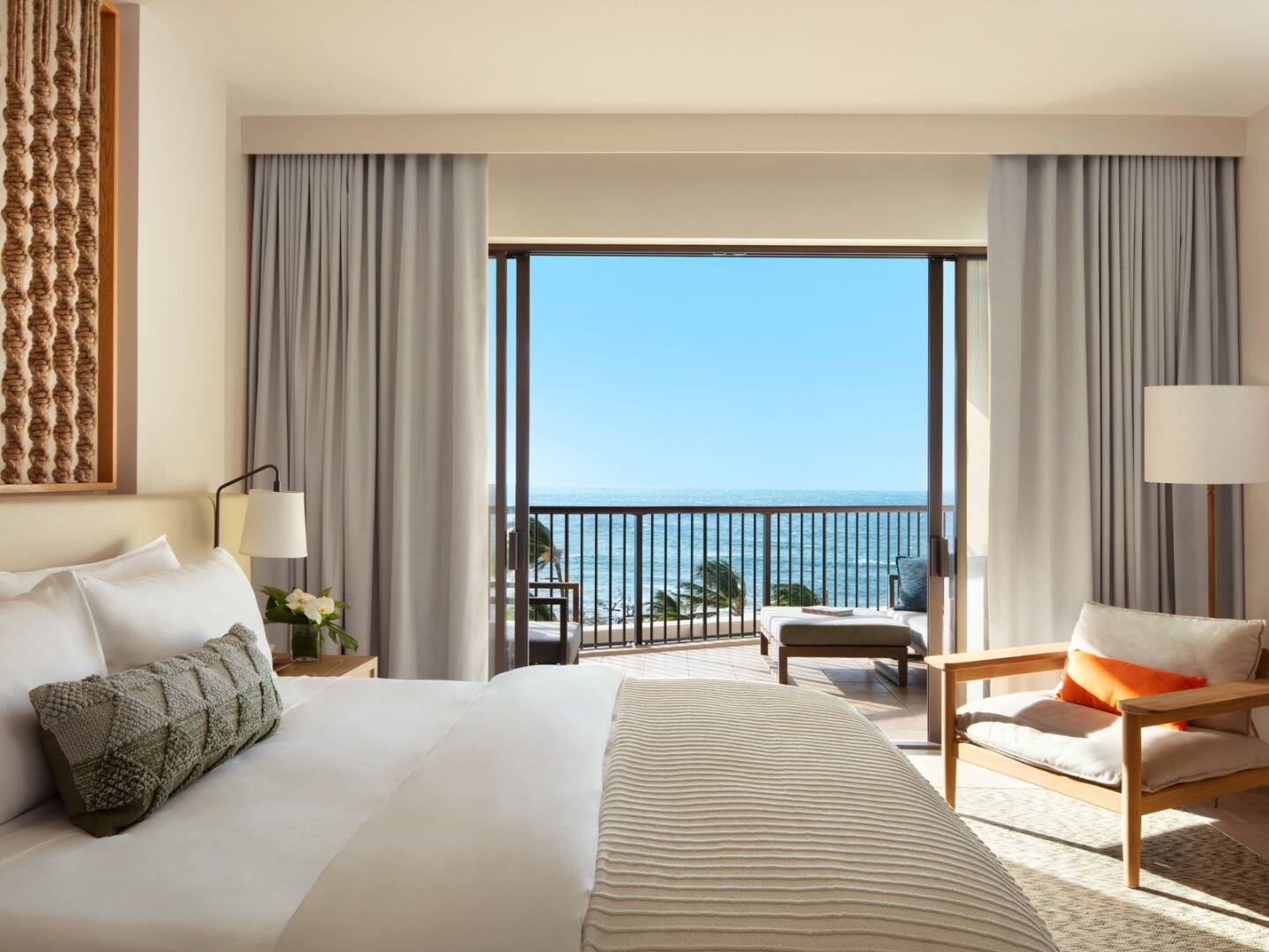  Oceanfront King Room