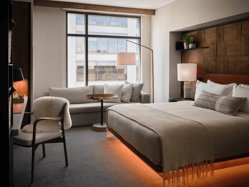 CONNECTING CITY TWO KINGS WITH SOFA BED