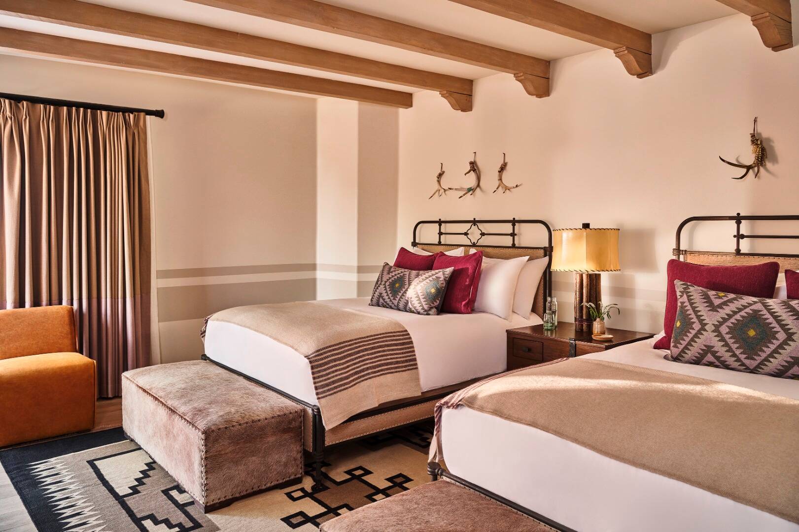 Chapel House One Bedroom Suite Two Queens