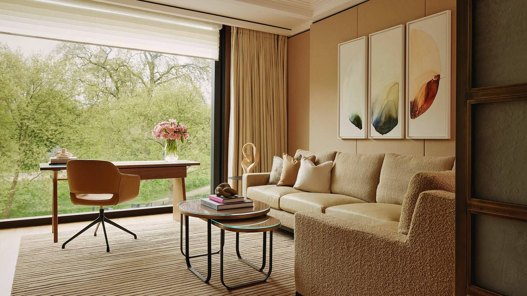 DELUXE PARK JUNIOR SUITE
