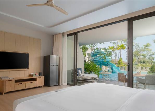 Family Suite Pool Access