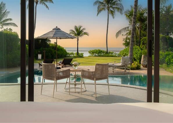 Wellness Lagoon Pool Villa