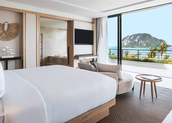 Sea View Pool Penthouse