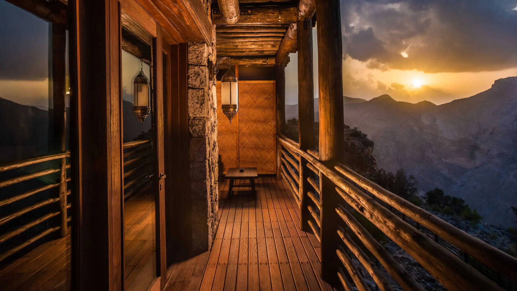 Mountain View King Suite