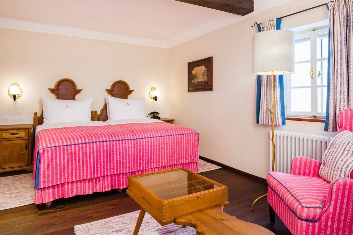 Classic Guest King Room