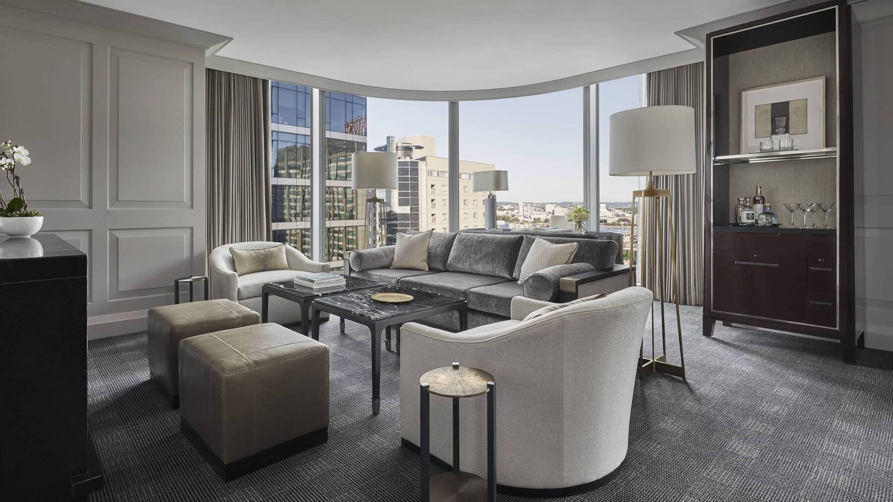 Cambridge Suite
