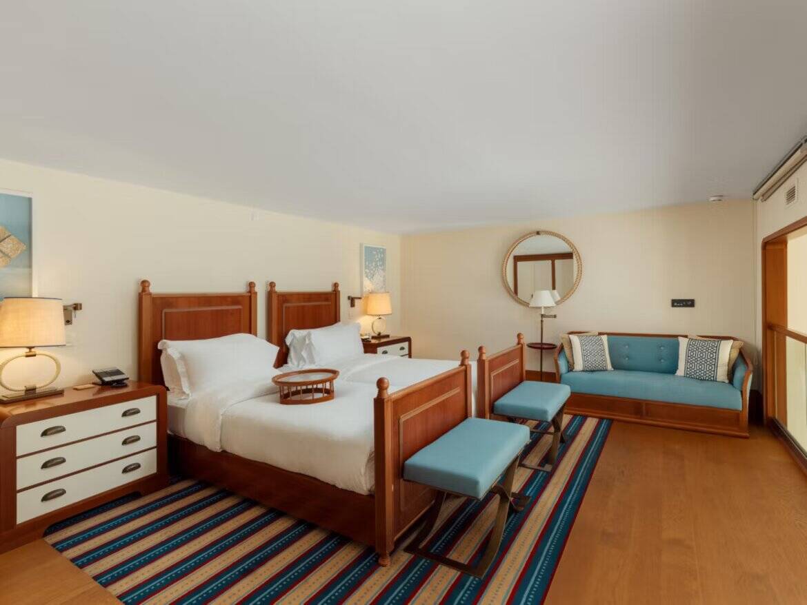 Three Bedroom Suite Duplex Sea View 