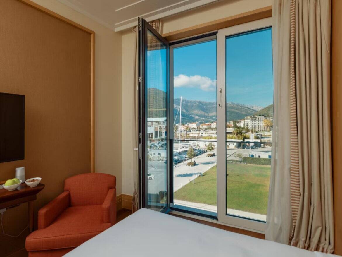 King Classic Room 