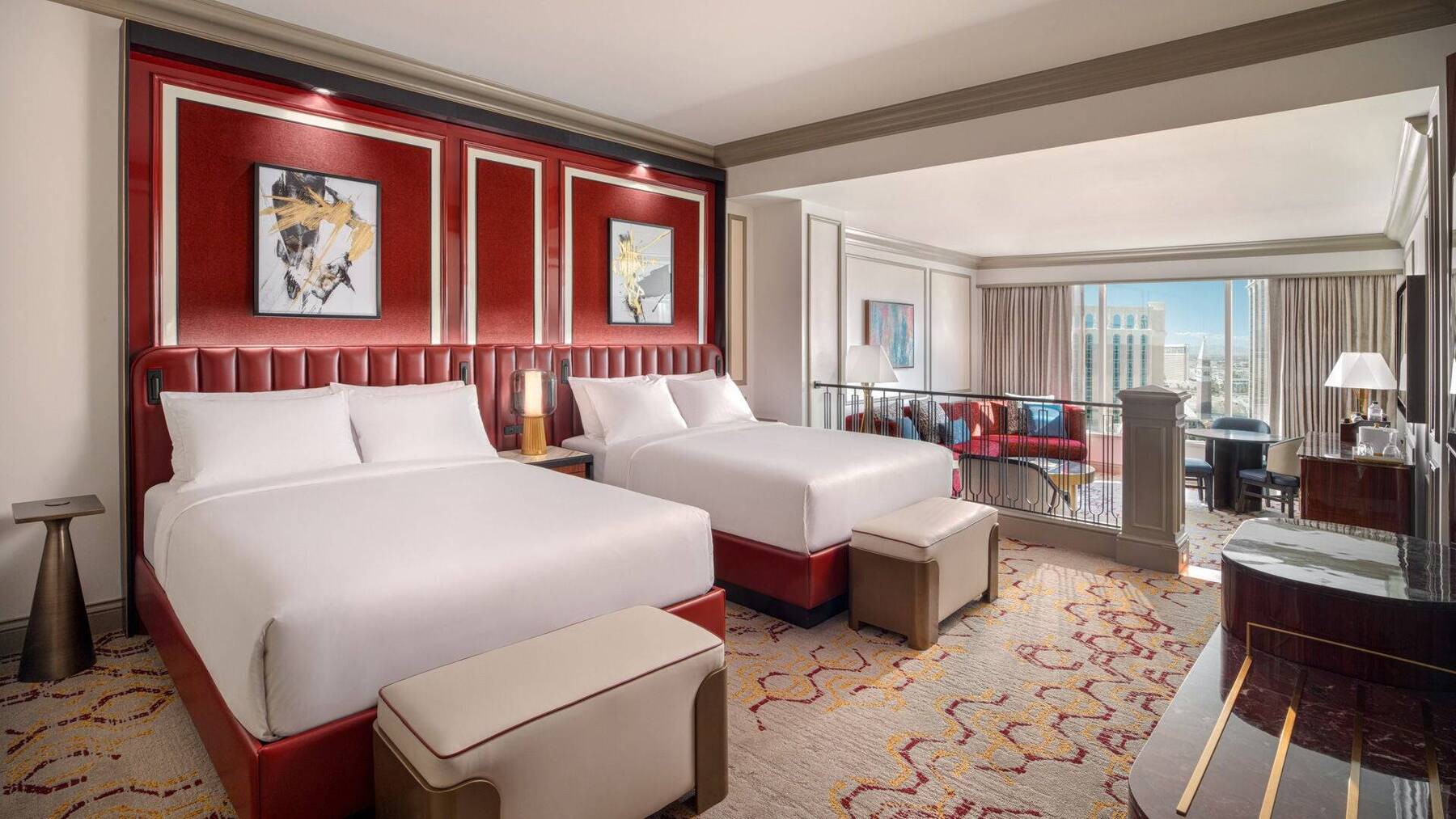 Newly Remodeled Luxury Two Queen Suite