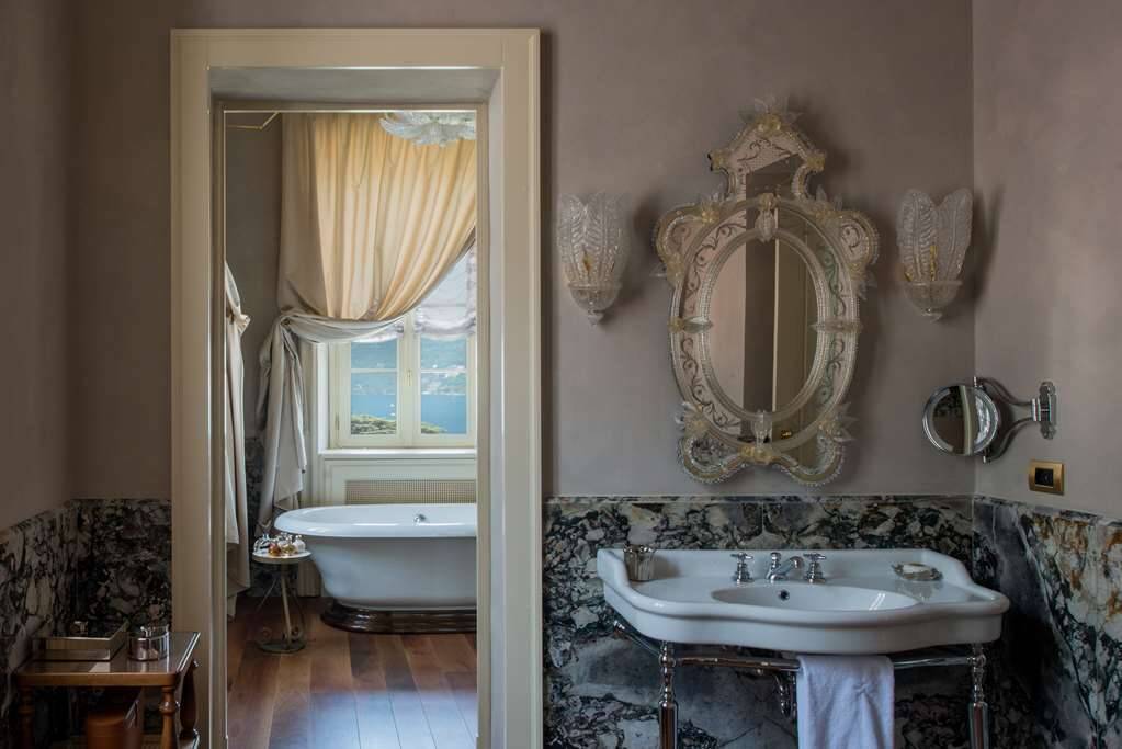 SUITE NORMA IN THE VILLA WITH LAKE VIEW