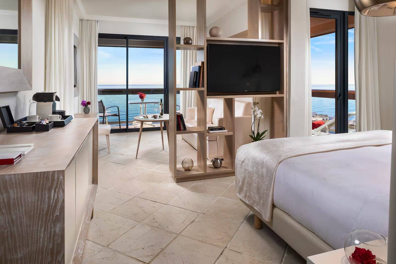 RedLevel Ocean Junior Suite