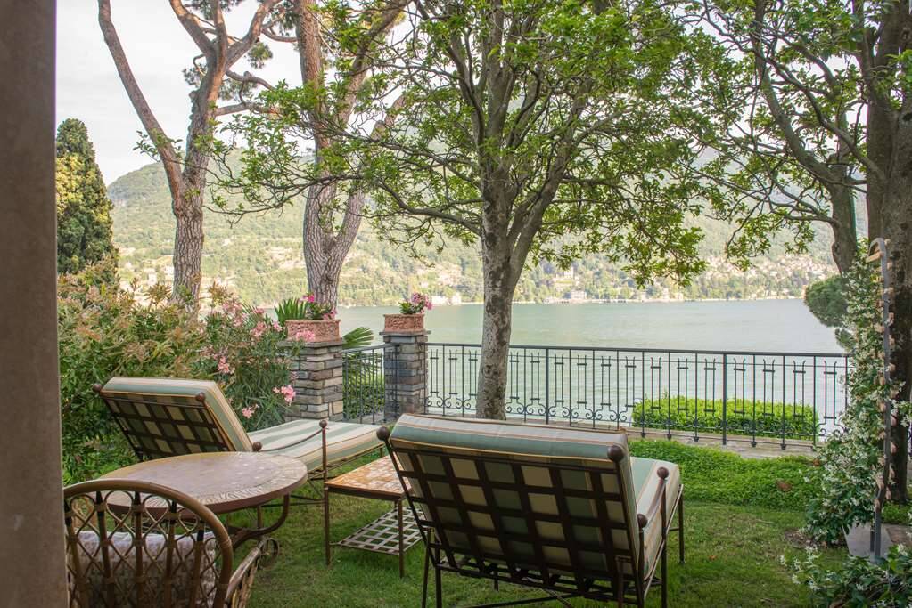 ROOM AL LAGO WITH LAKE VIEW