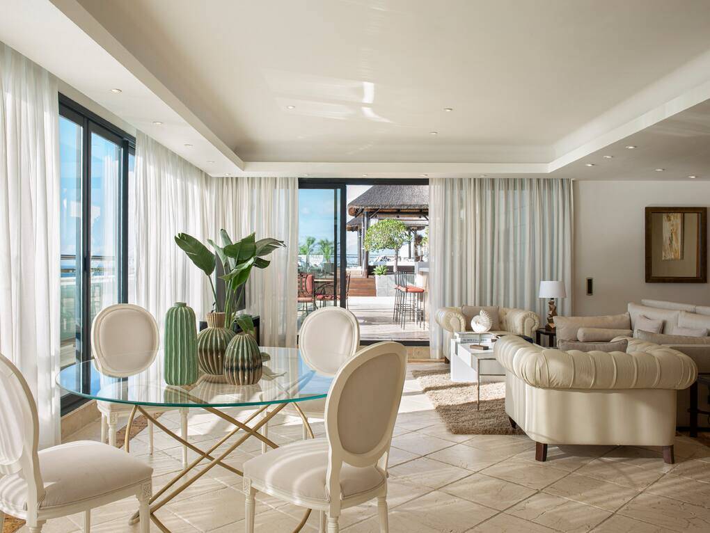Penthouse RedLevel Suite by Moët Chandon