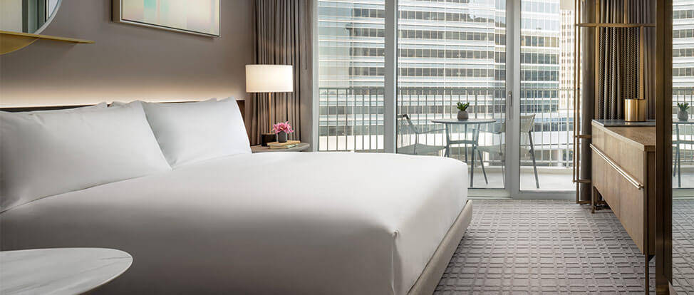 FAIRMONT GOLD KING HEARING ACCESSIBLE 