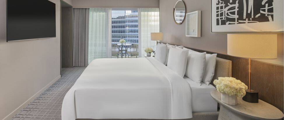 ONE BEDROOM SUITE KING 