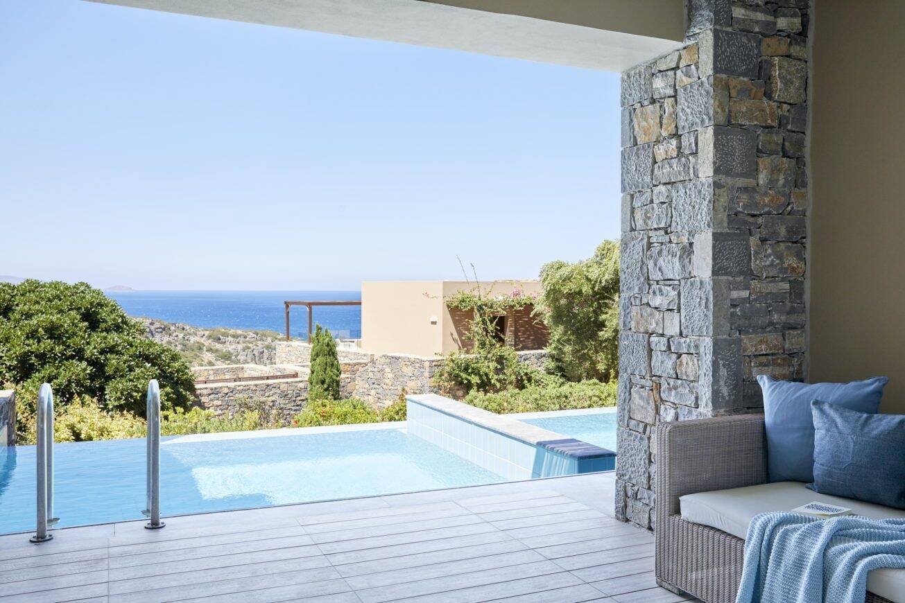 Deluxe Junior Suite with Individual Pool