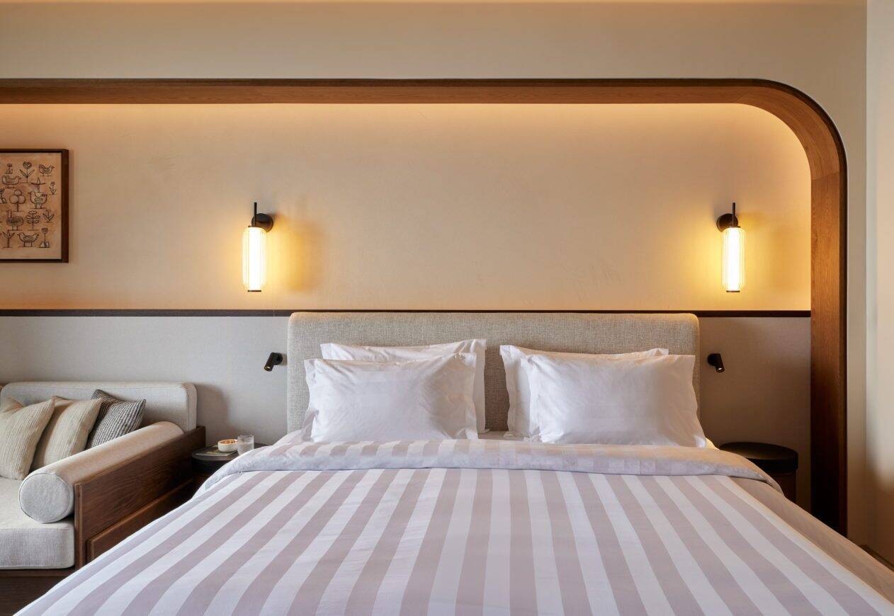 The Collection Junior Suite