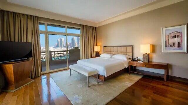 Al Mirqab Suite