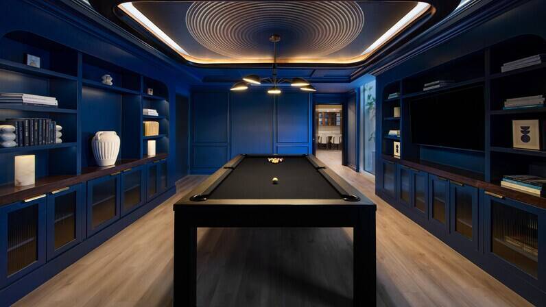 Luxe Level Oasis Suite 1 King