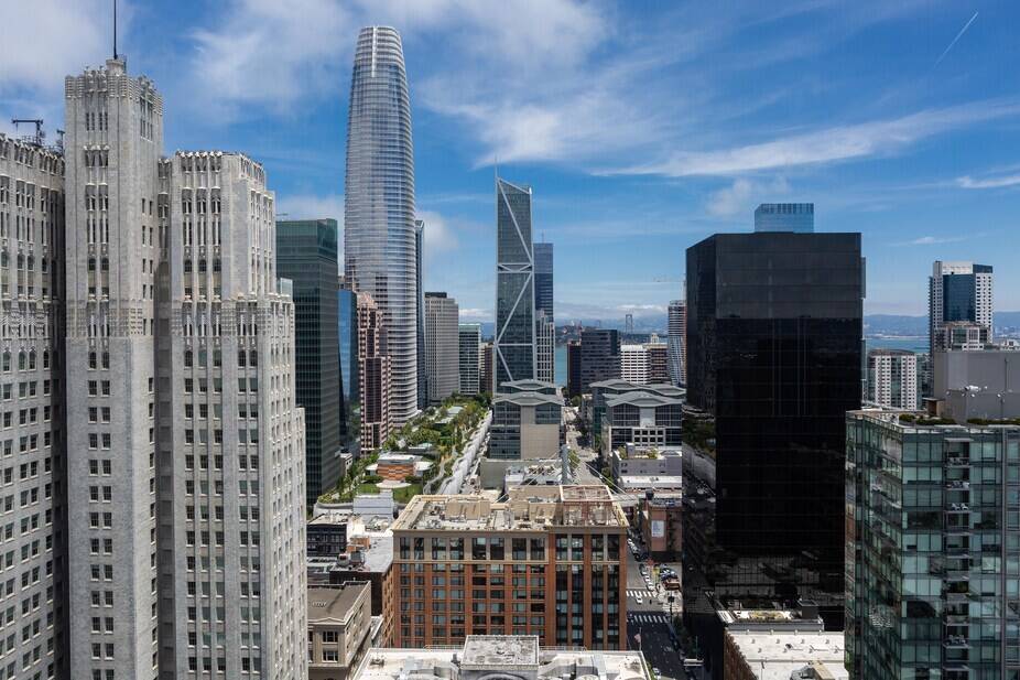 Penthouse Suite 