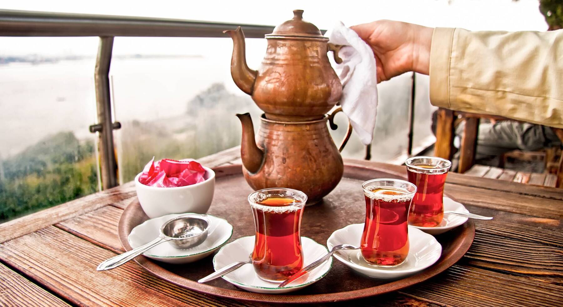 Tea for Two: A Tour of Istanbul