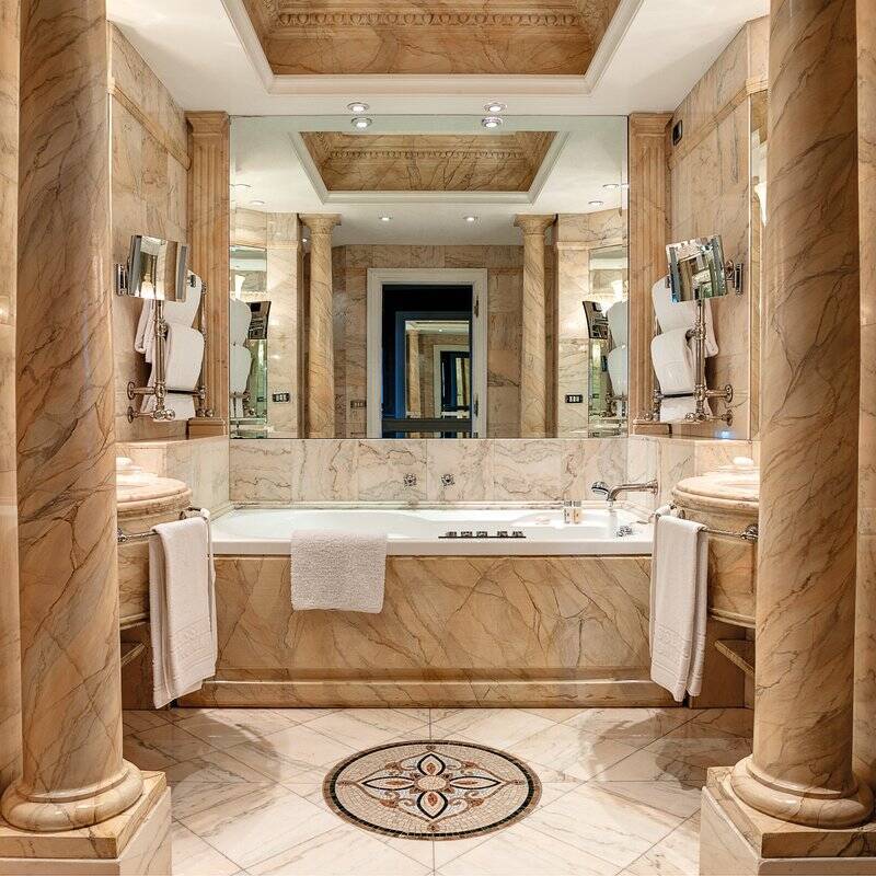 Grand Dlx Suite Forum