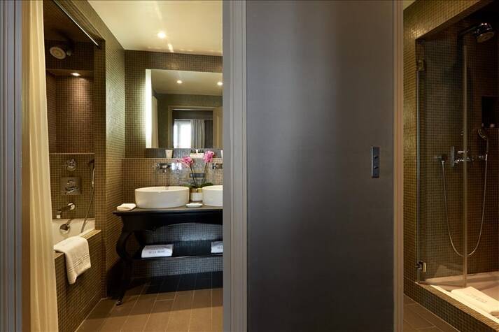 Two-bedroom Family Suite