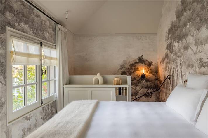 Le Petit Pavillon - Triplex apartment with private entrance