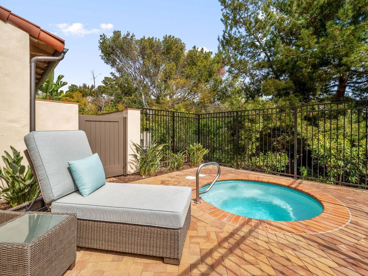THREE BEDROOM RESORT VILLA