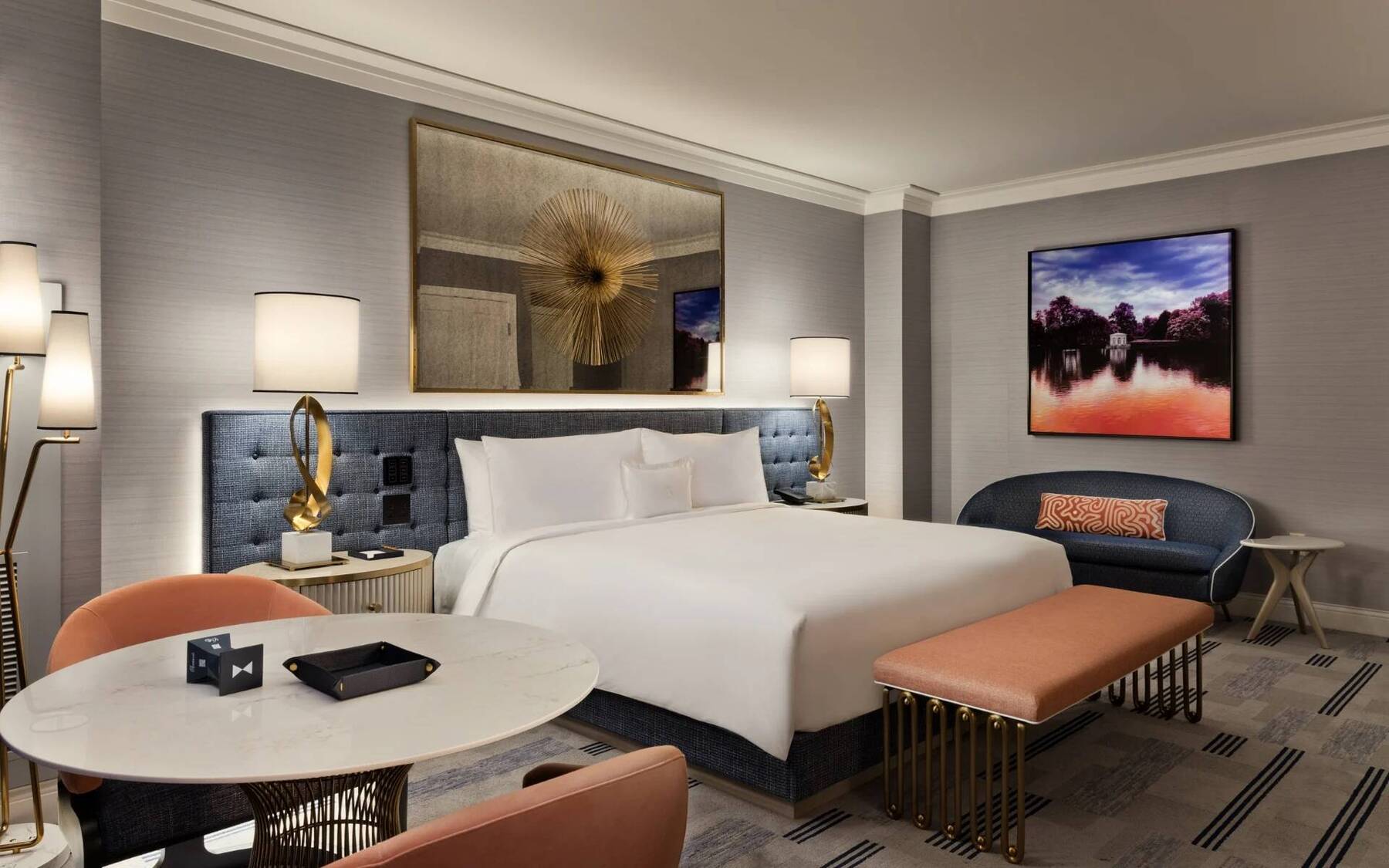 BLEAU KING GREAT MOUNTAIN VIEW ROOM