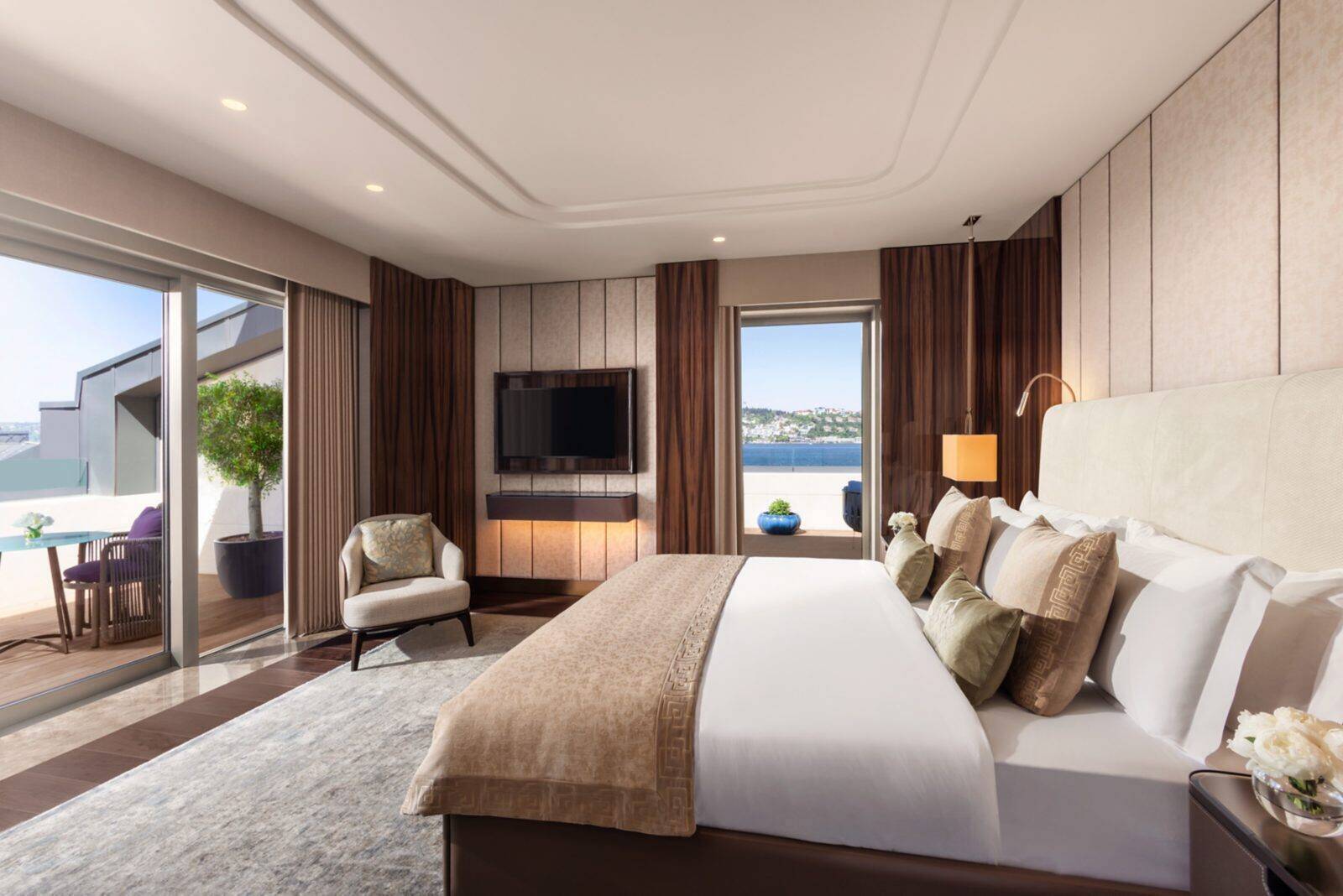Oriental Bosphorus Suite King/Queen Beds