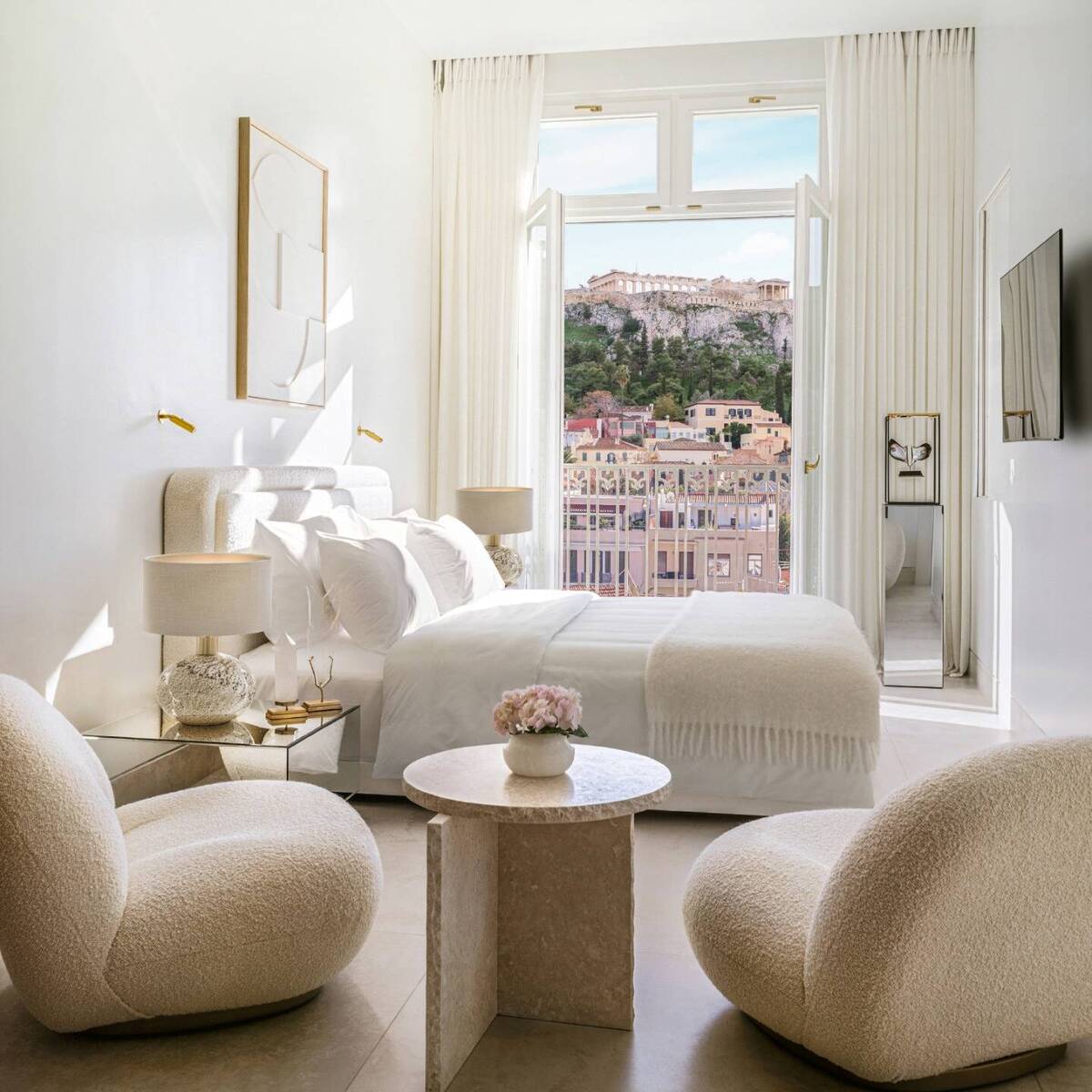 ACROPOLIS LUXURY JUNIOR SUITE