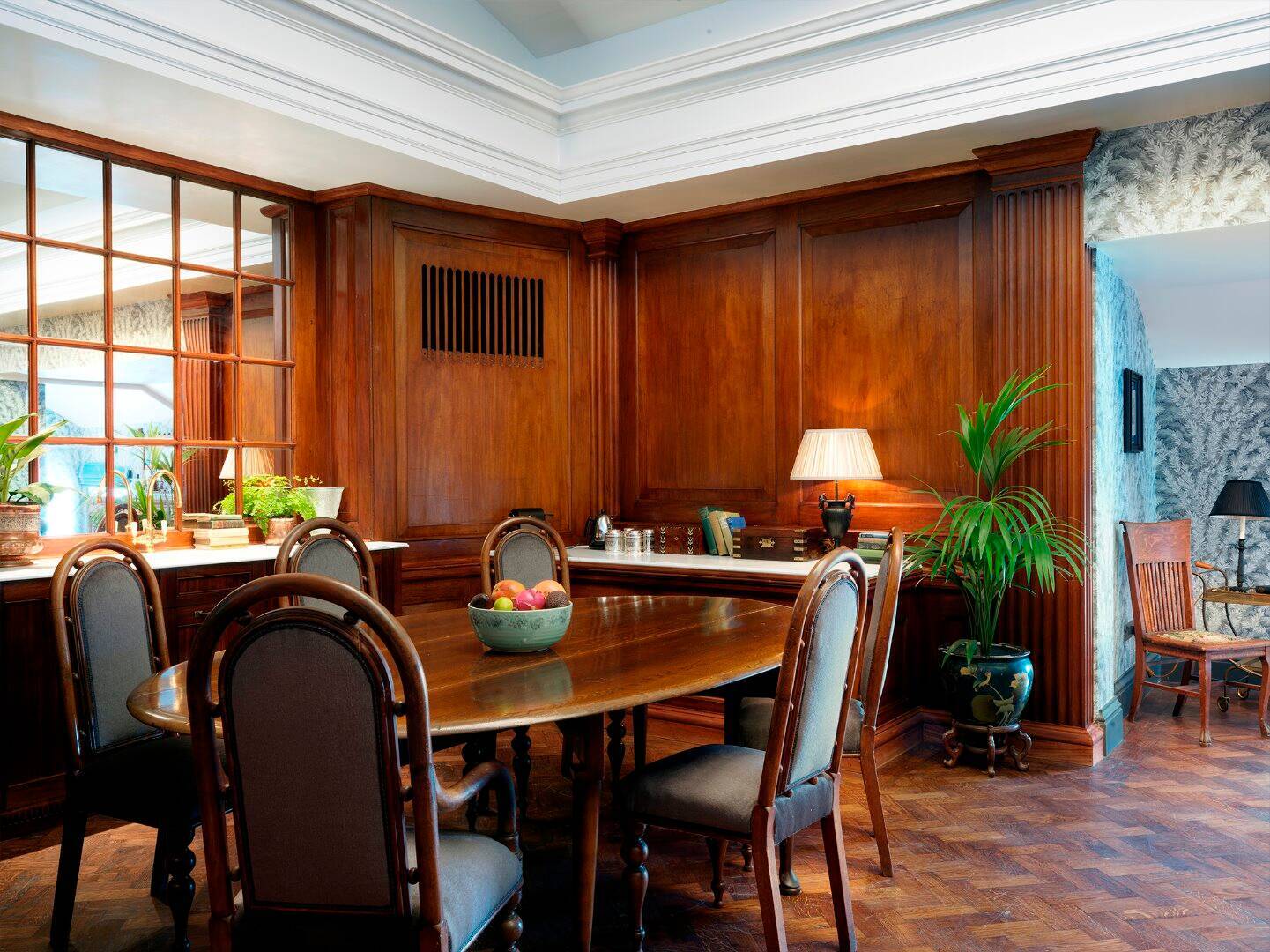 LUTYENS SUITE