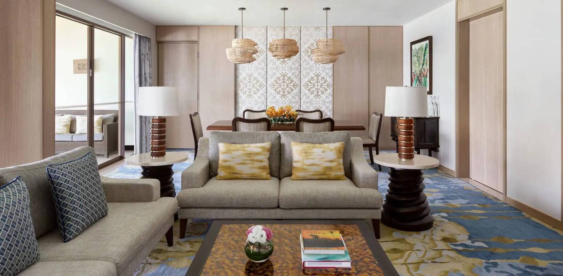 Tanjung Wing Presidential Seaview Suite