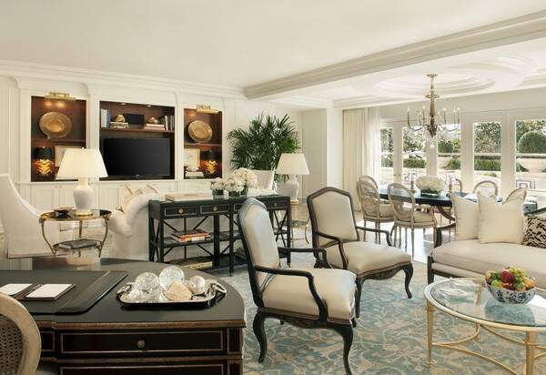 Royal Patio Suite