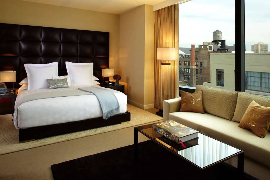 HUDSON SQUARE ONE BEDROOM SUITE