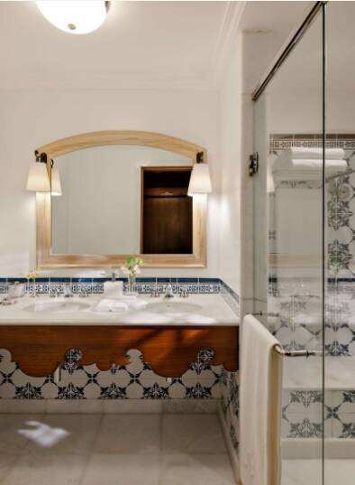 THREE BEDROOM DELUXE SUITE