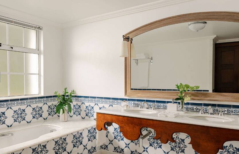 TWO BEDROOM NOBLE SUITE