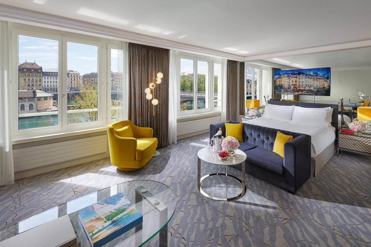 River View Deluxe Suite