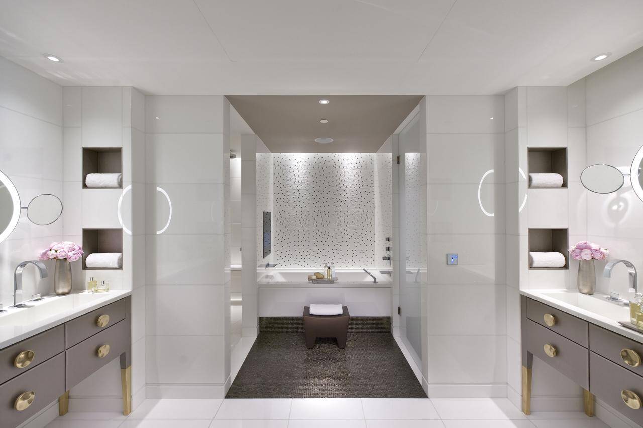 Mandarin Terrace Room